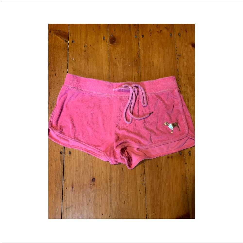 PINK Victoria’s Secret shorts size M!